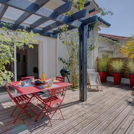 Lejlighed Bourg - Duplex Avec Terrasse Classe 3 Etoiles *